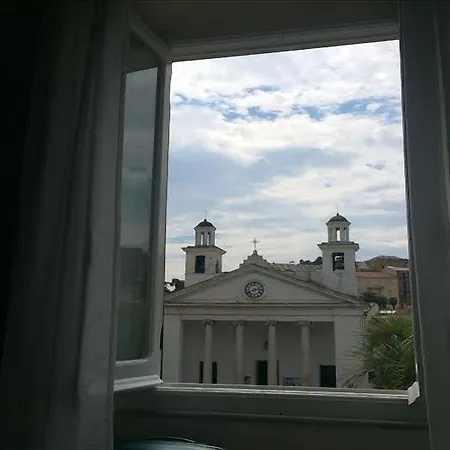 Oda ve Kahvaltı Portobello 4*